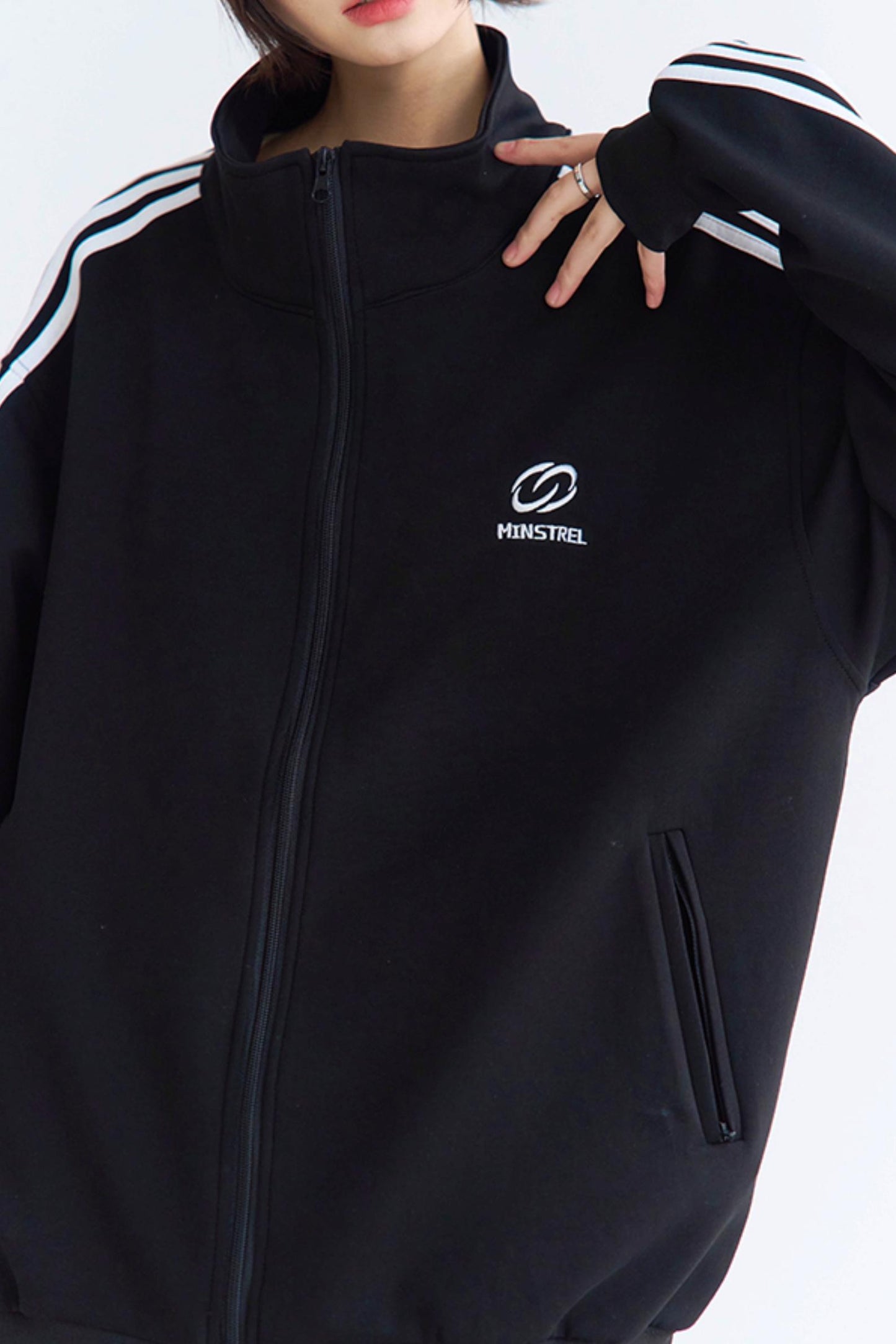 ミュージアムスタイルジップジャケット＋パンツ