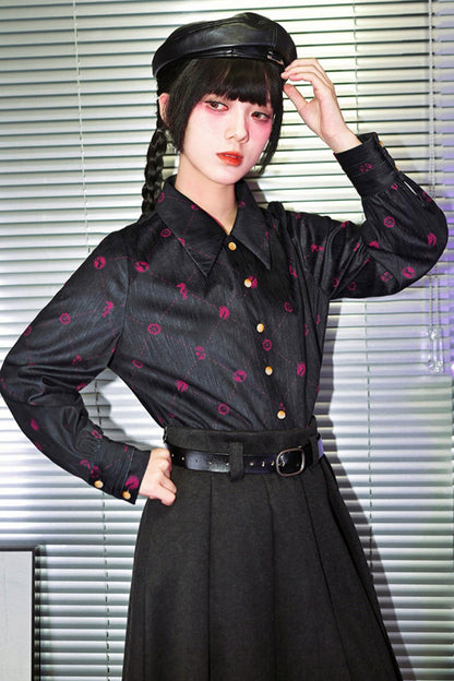 アンブライドゥルドチェスゲームブラウス