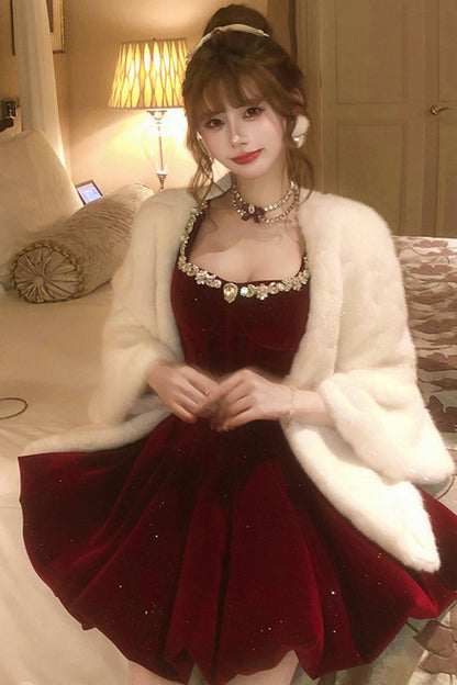 Sparkling Diamond Rhinestone Necklace