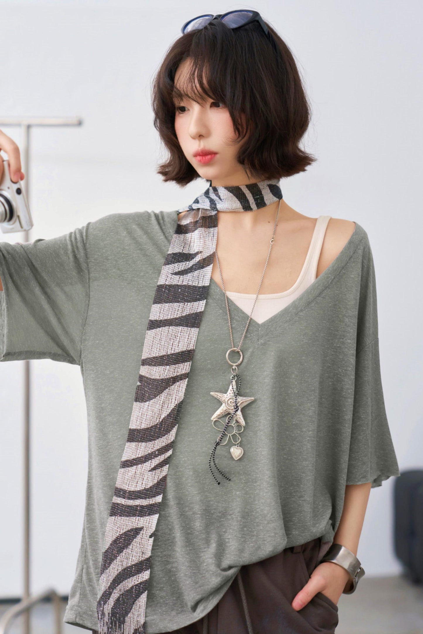 Loose Neck Design Top