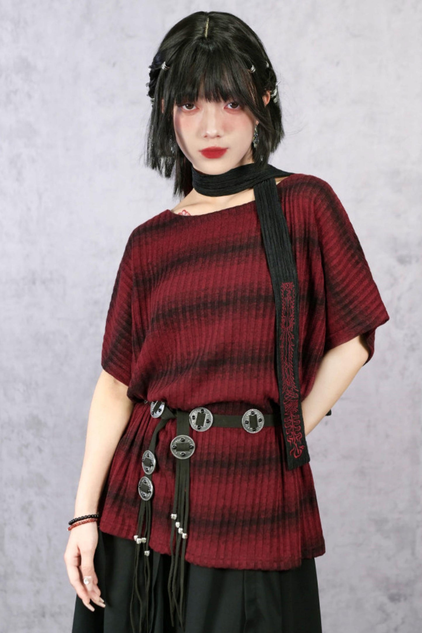 条纹针织蝙蝠袖毛衣