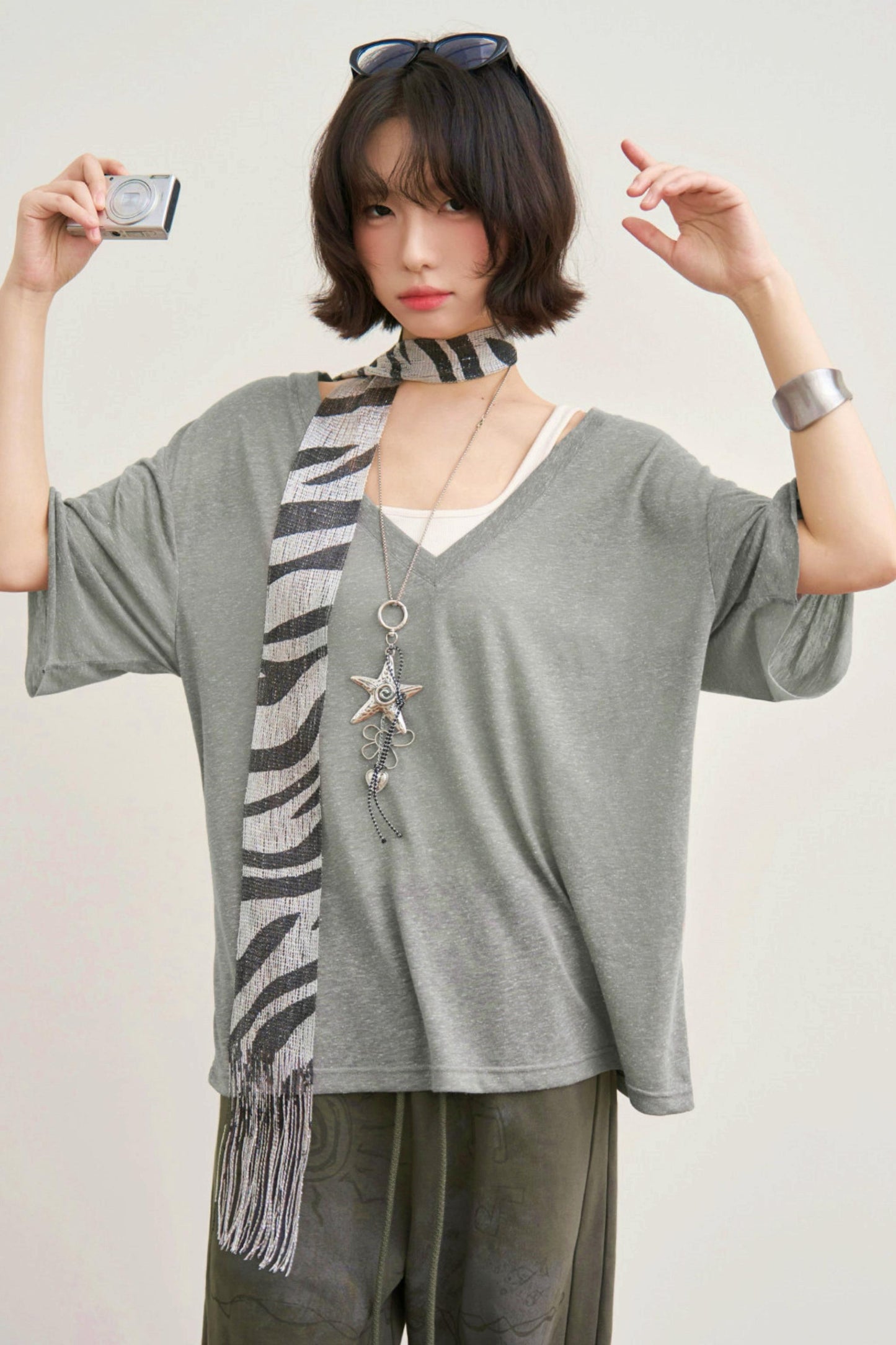 Loose Neck Design Top