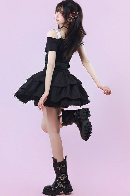 Heart Belt Off-Shoulder Punk Jirai Kei T-Shirt