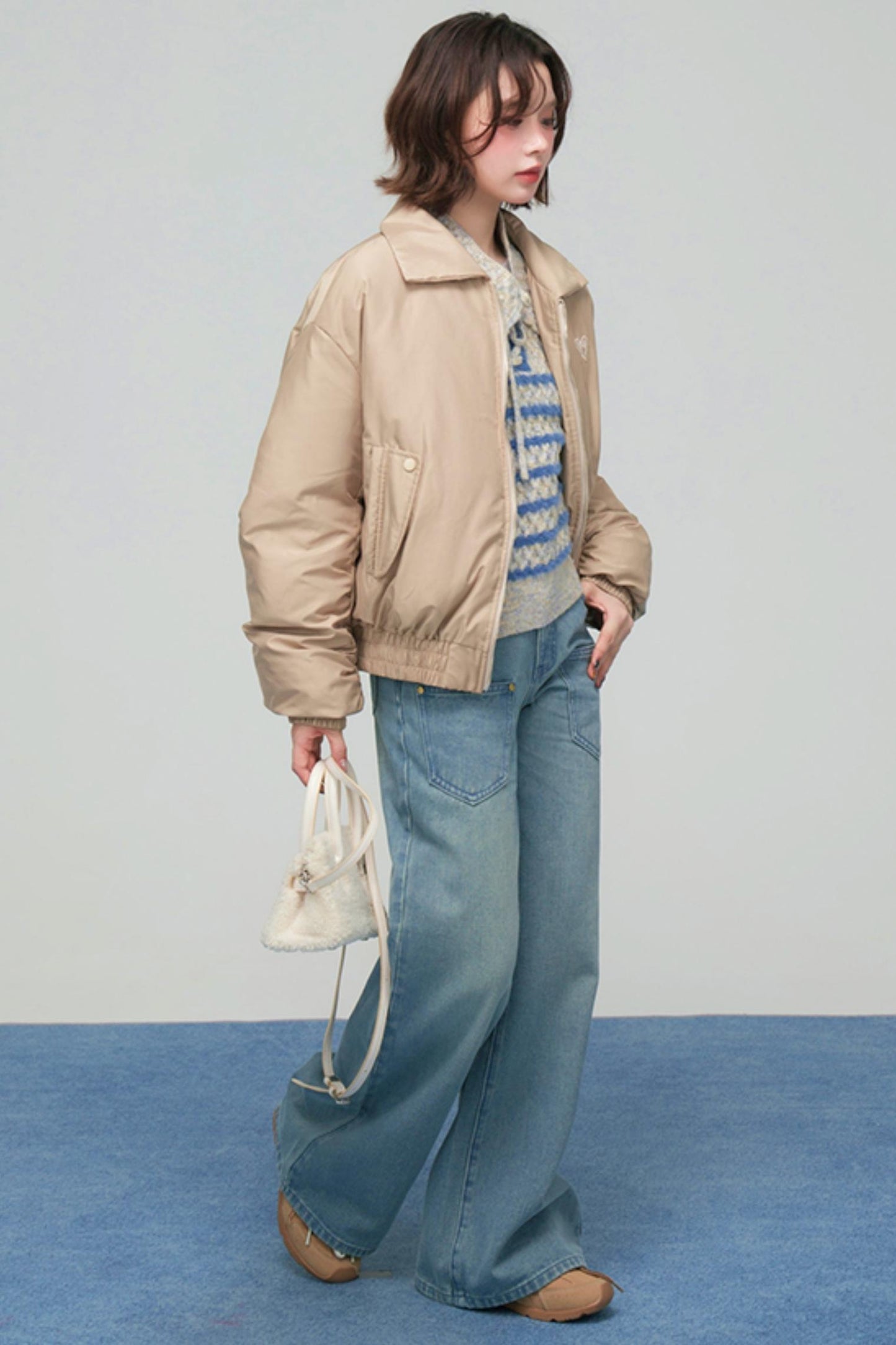 サテンコクーンダウンジャケット