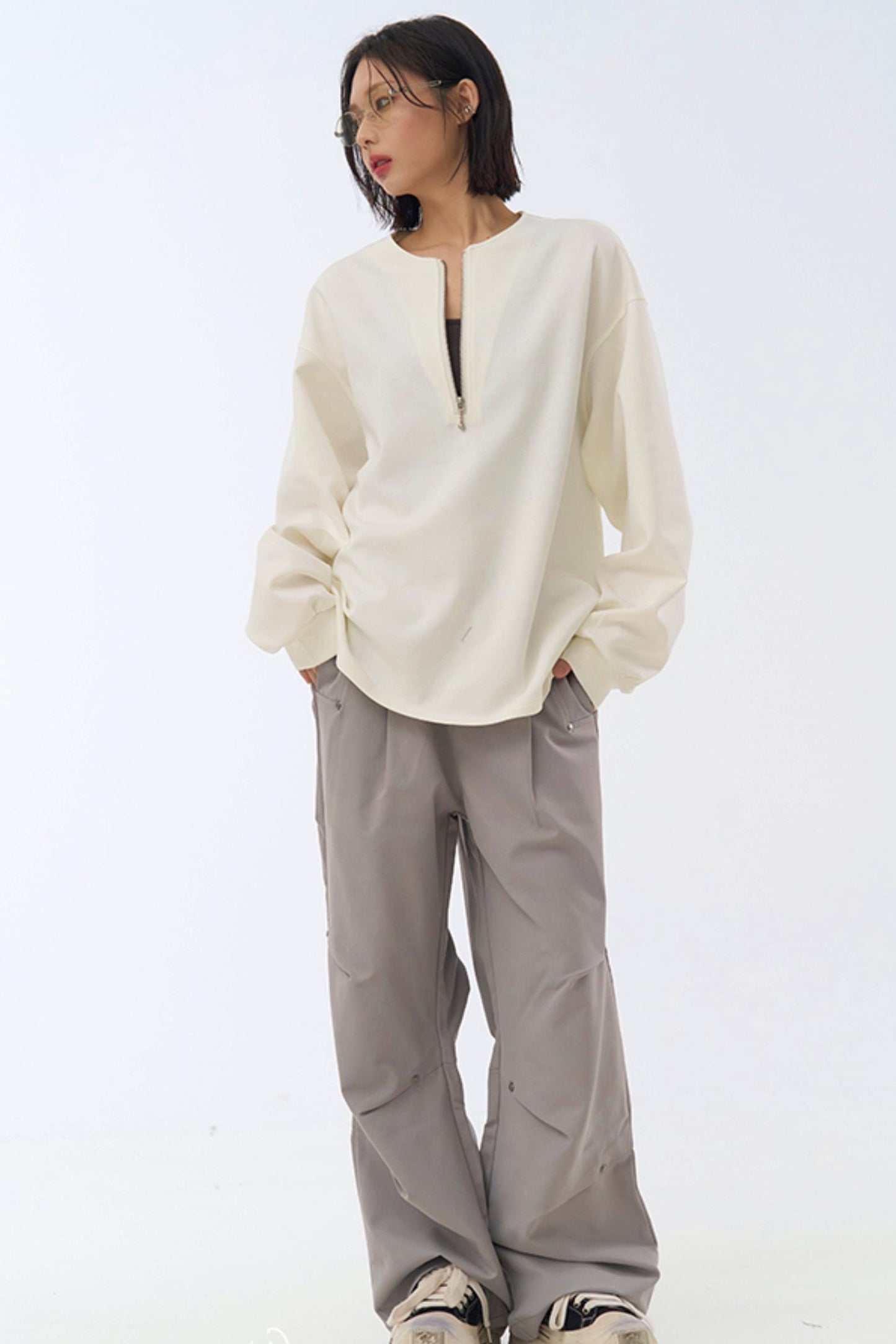 リラックスフィットプリーツレッグパンツ