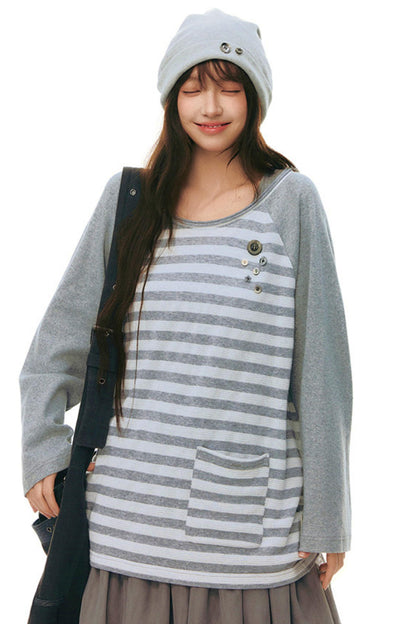 ボタンボーダーオフショルダートップス