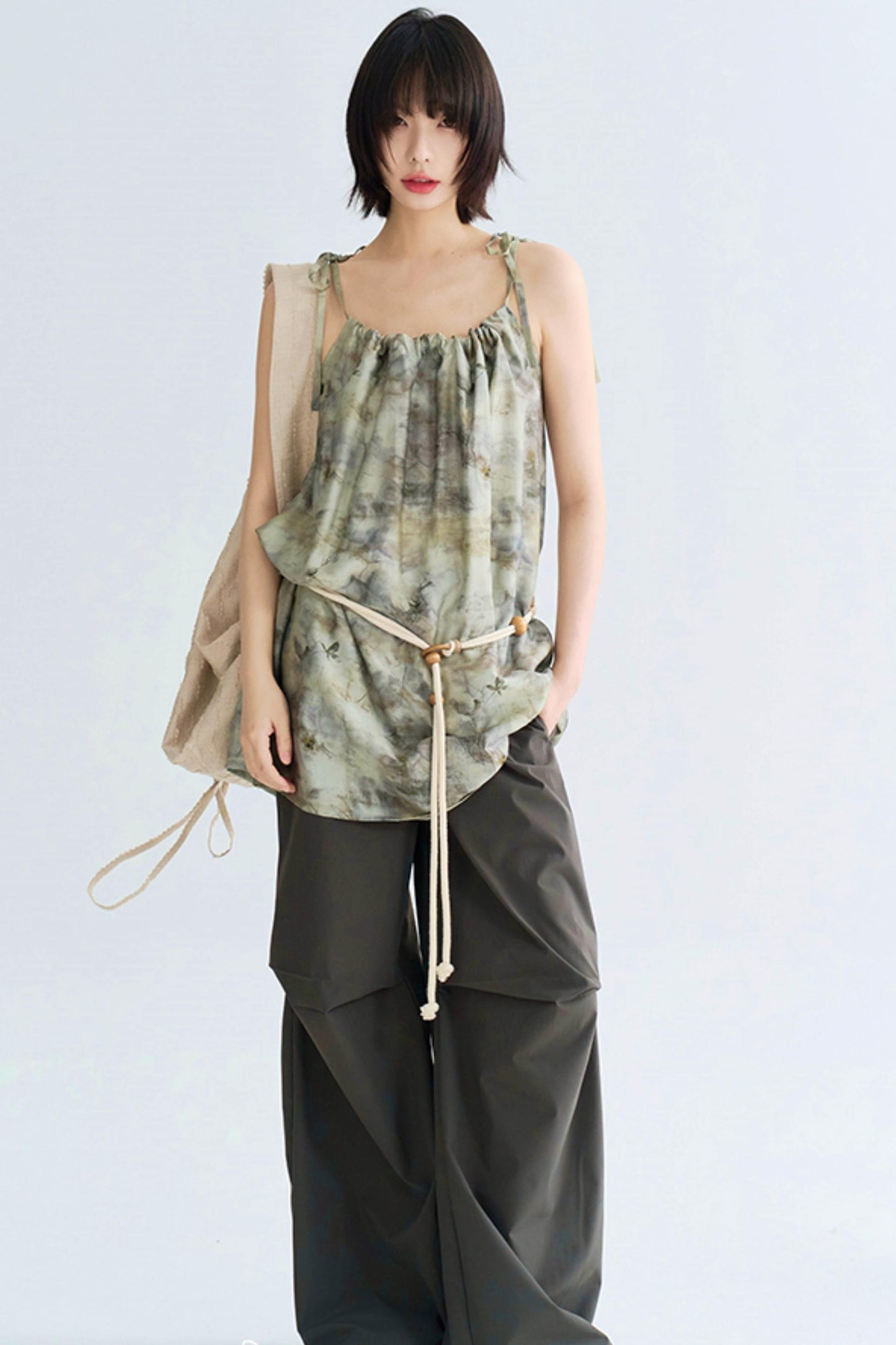 カジュアルニーディテールカーゴパンツ