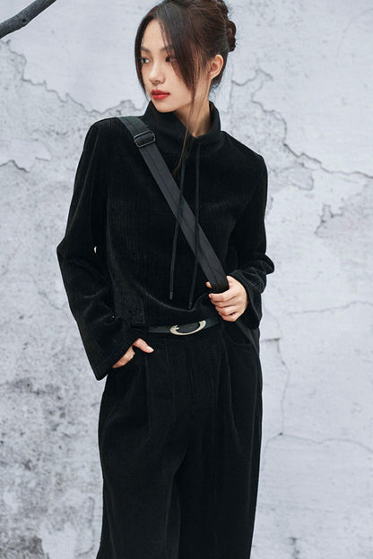 ダークモードハイネックトップス