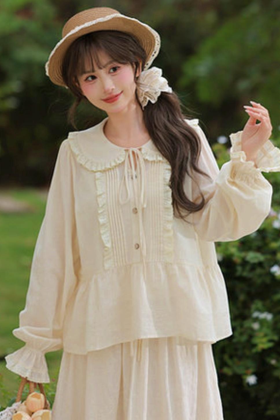 Reine Baumwollbluse mit Puppenkragen
