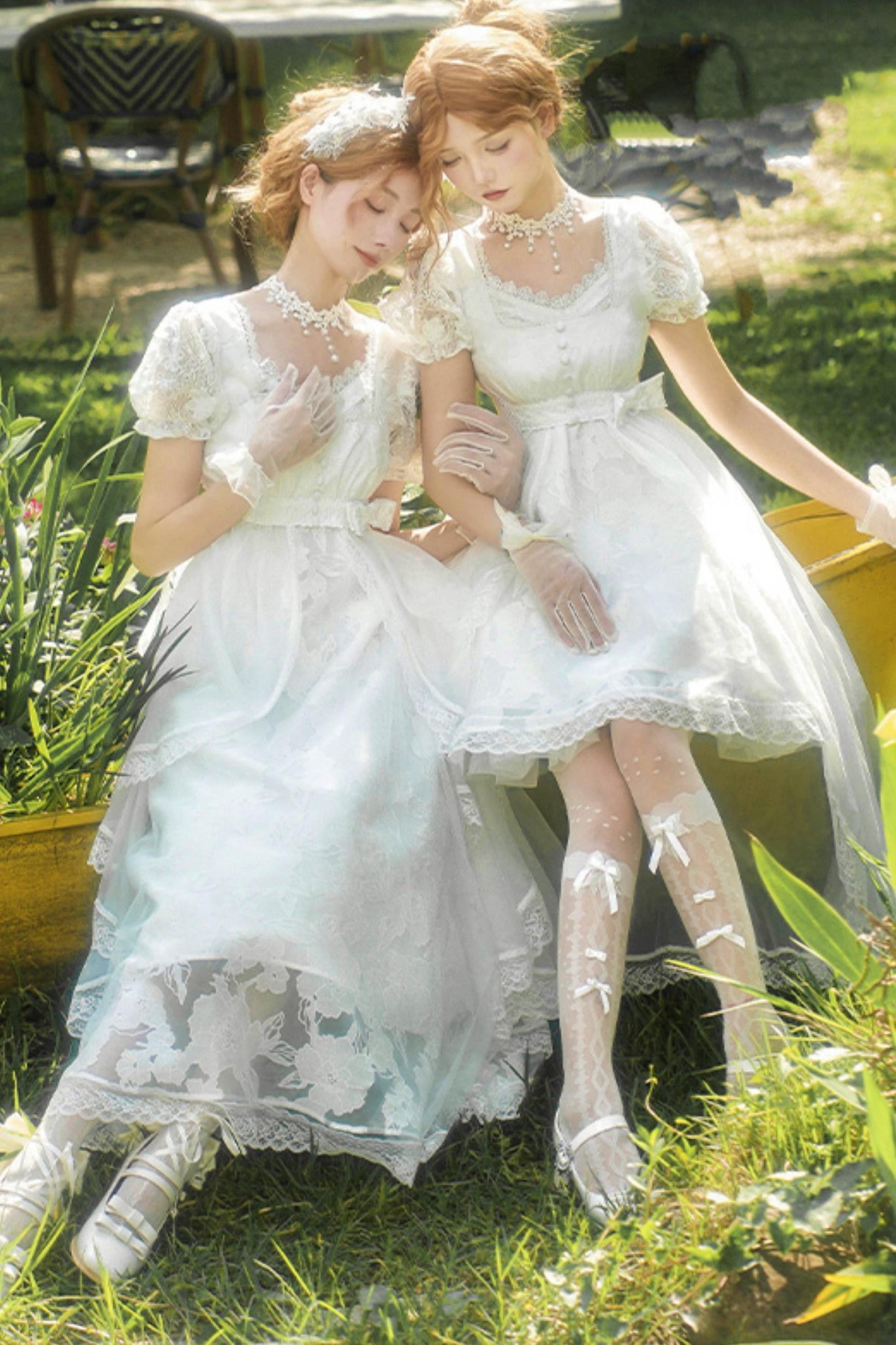 ホワイティトップス＋ストラップロリータドレス＋ヘアアクセサリー