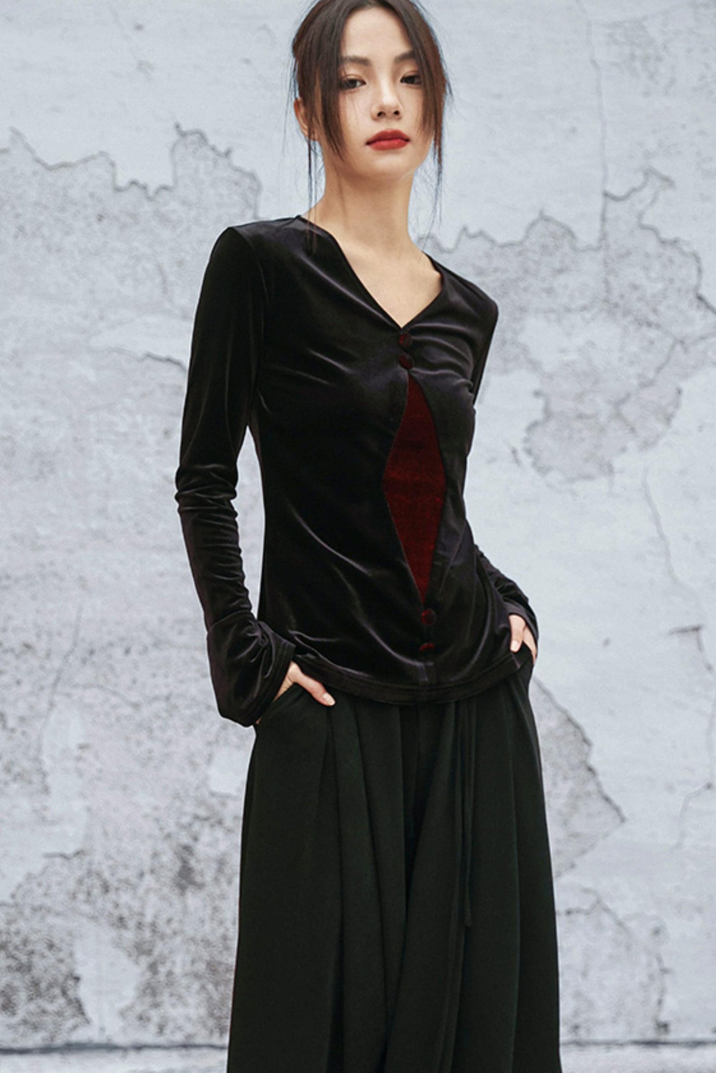 ゴシックベルベットベルスリーブブラウス