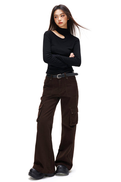 カットデザインタートルネックトップス