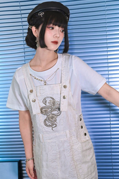 ダークスネークリリーチェーングラフィックTシャツ