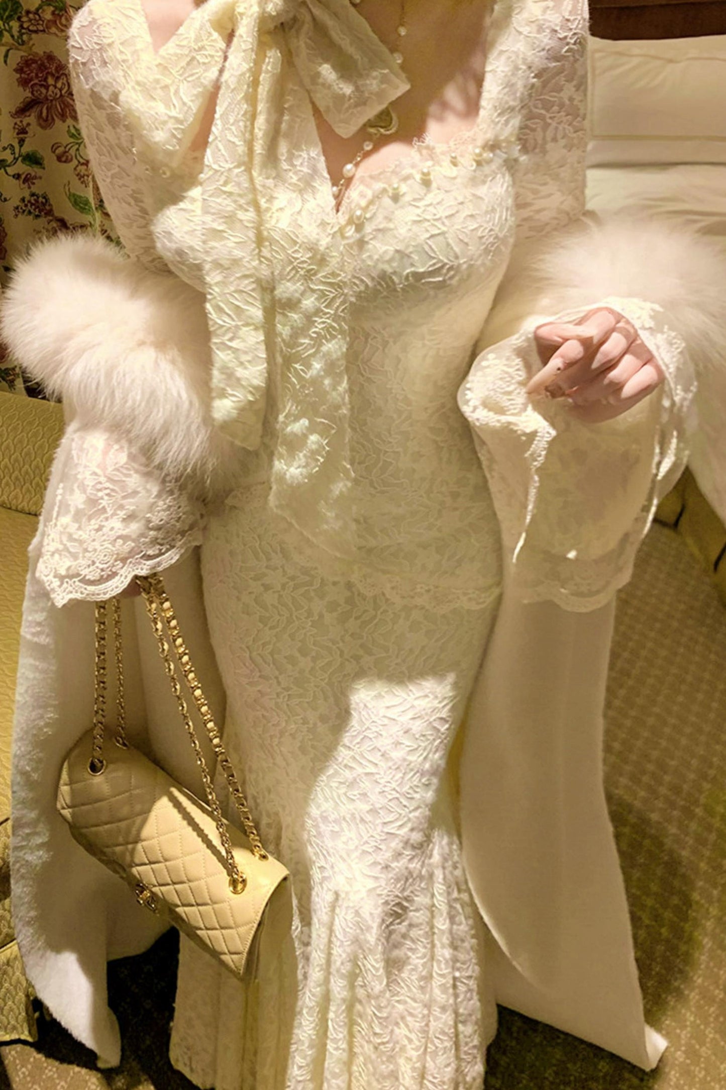 フレンチスタイルレースマーメイドドレス