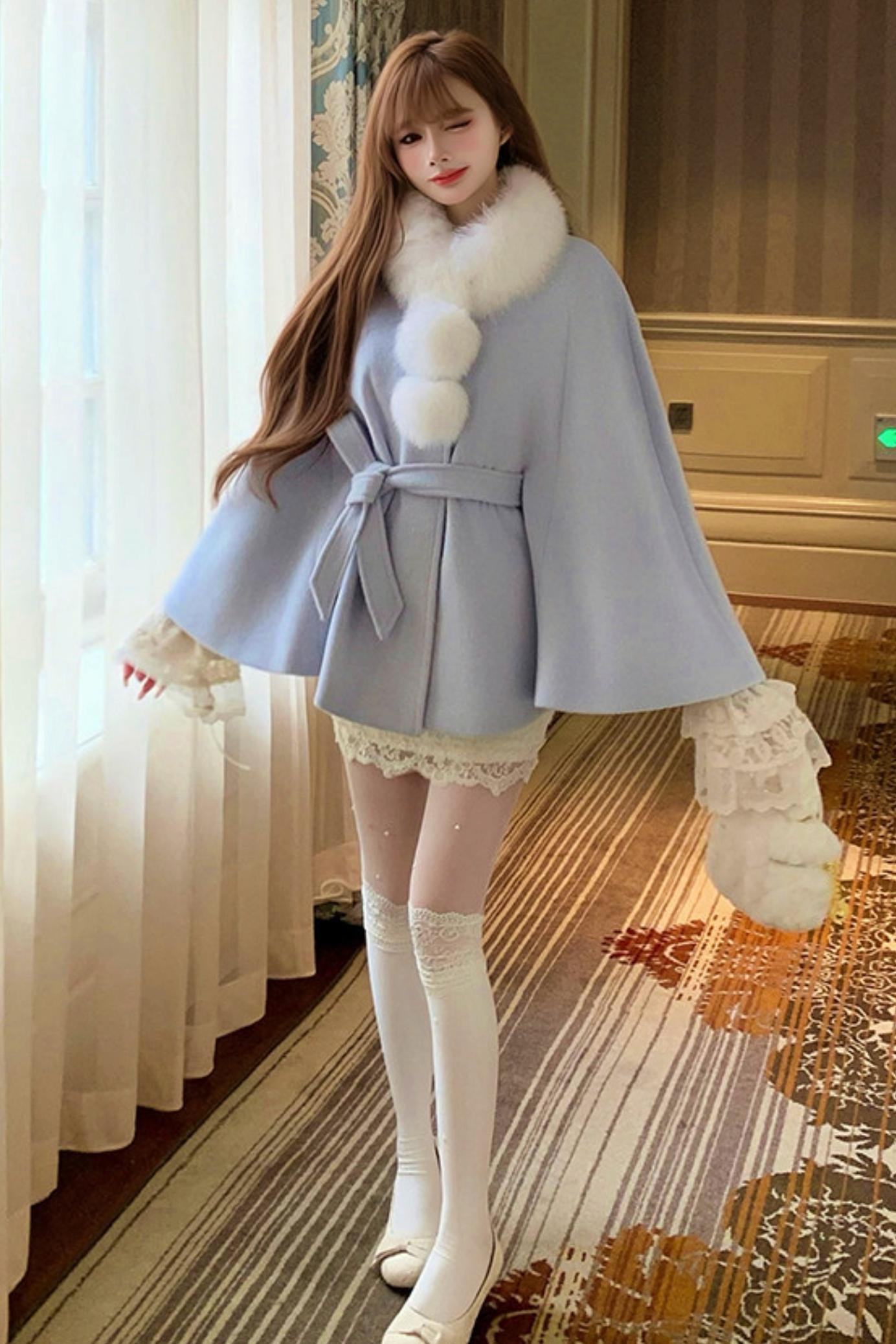 Lace Tight Flare Sleeve Hip Dress