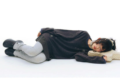 シックスポイントスターニットセーター