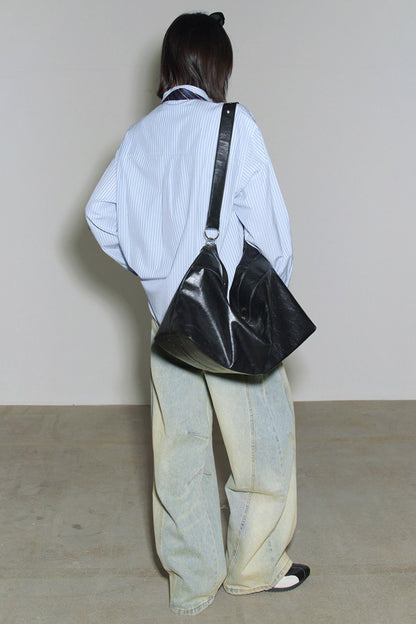 Gravitationsblau gestreiftes Hemd