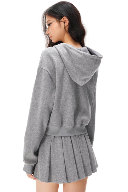 カジュアルジップアップパーカー+プリーツスカート