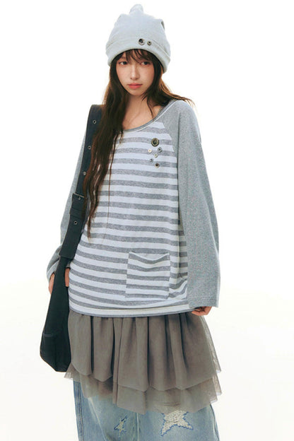 ボタンボーダーオフショルダートップス