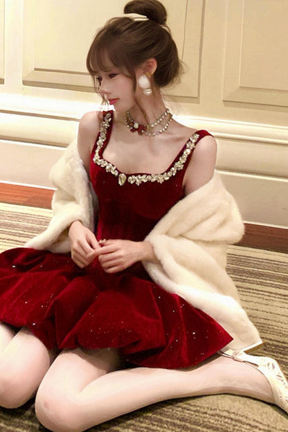 Sparkling Diamond Rhinestone Necklace