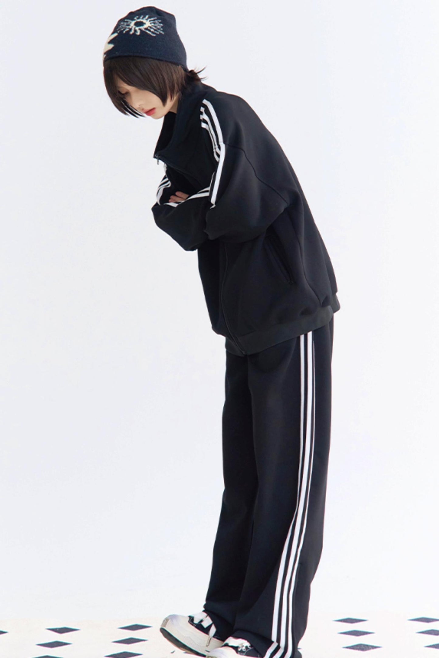 ミュージアムスタイルジップジャケット＋パンツ