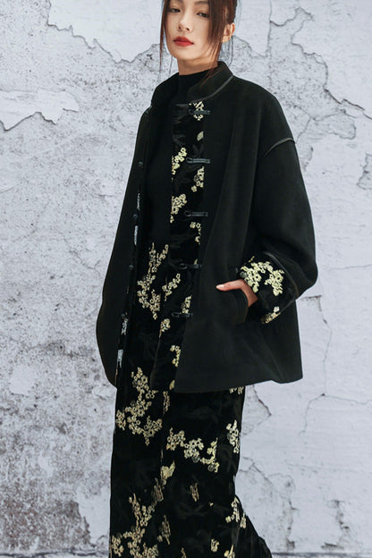 ブラックアンドゴールドベルベットスカート