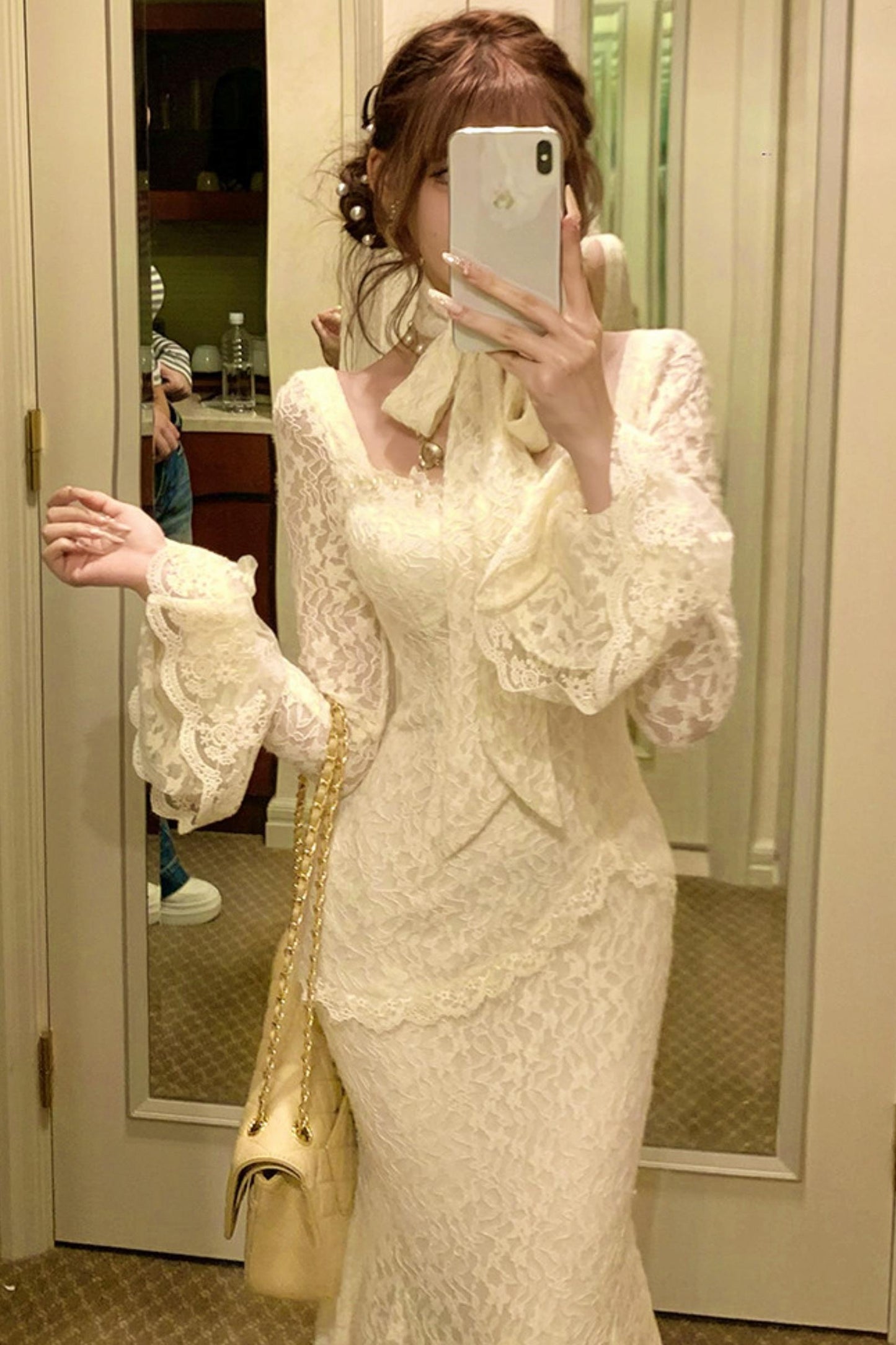 フレンチスタイルレースマーメイドドレス