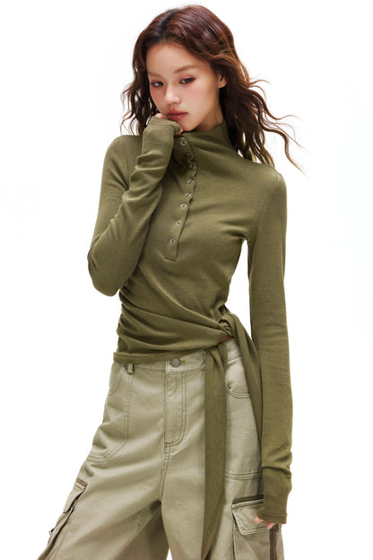 タートルネックヒーティングトップス