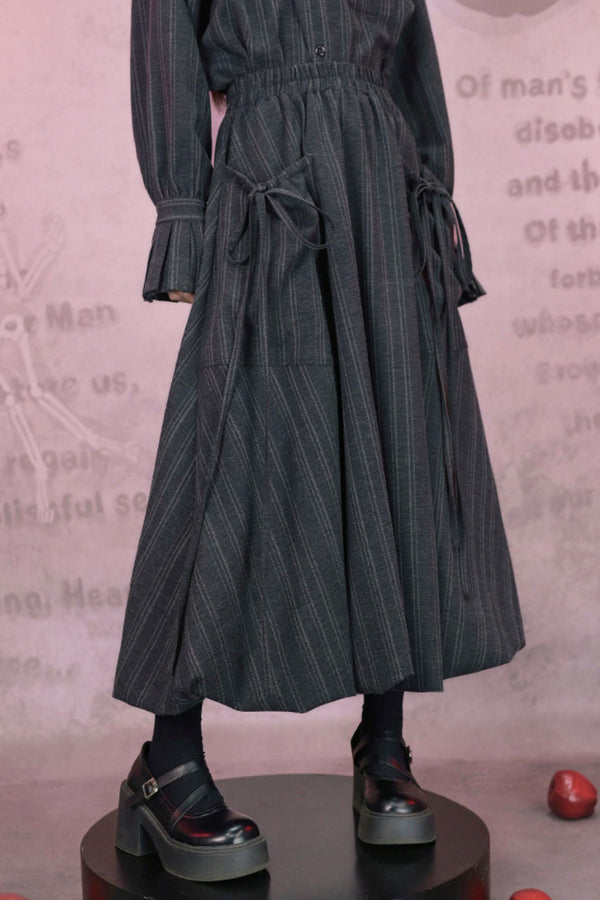 Eden gris de estilo vintage bordada + falda