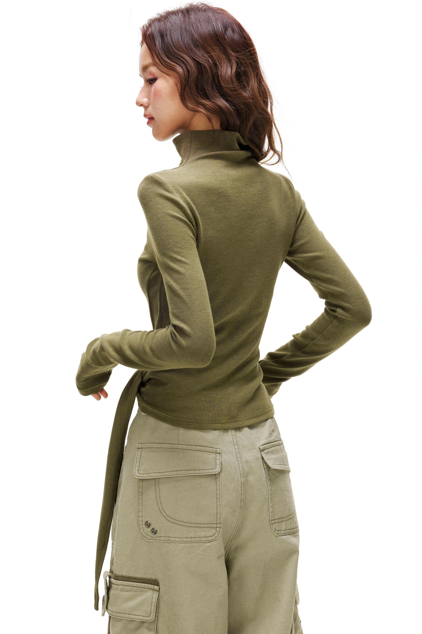 タートルネックヒーティングトップス