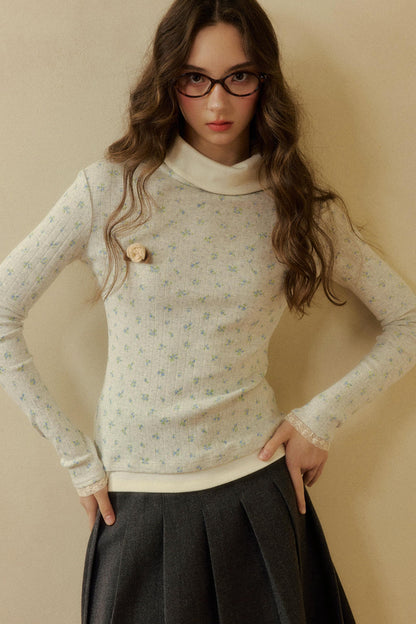 フローラルタイトタートルネックトップス
