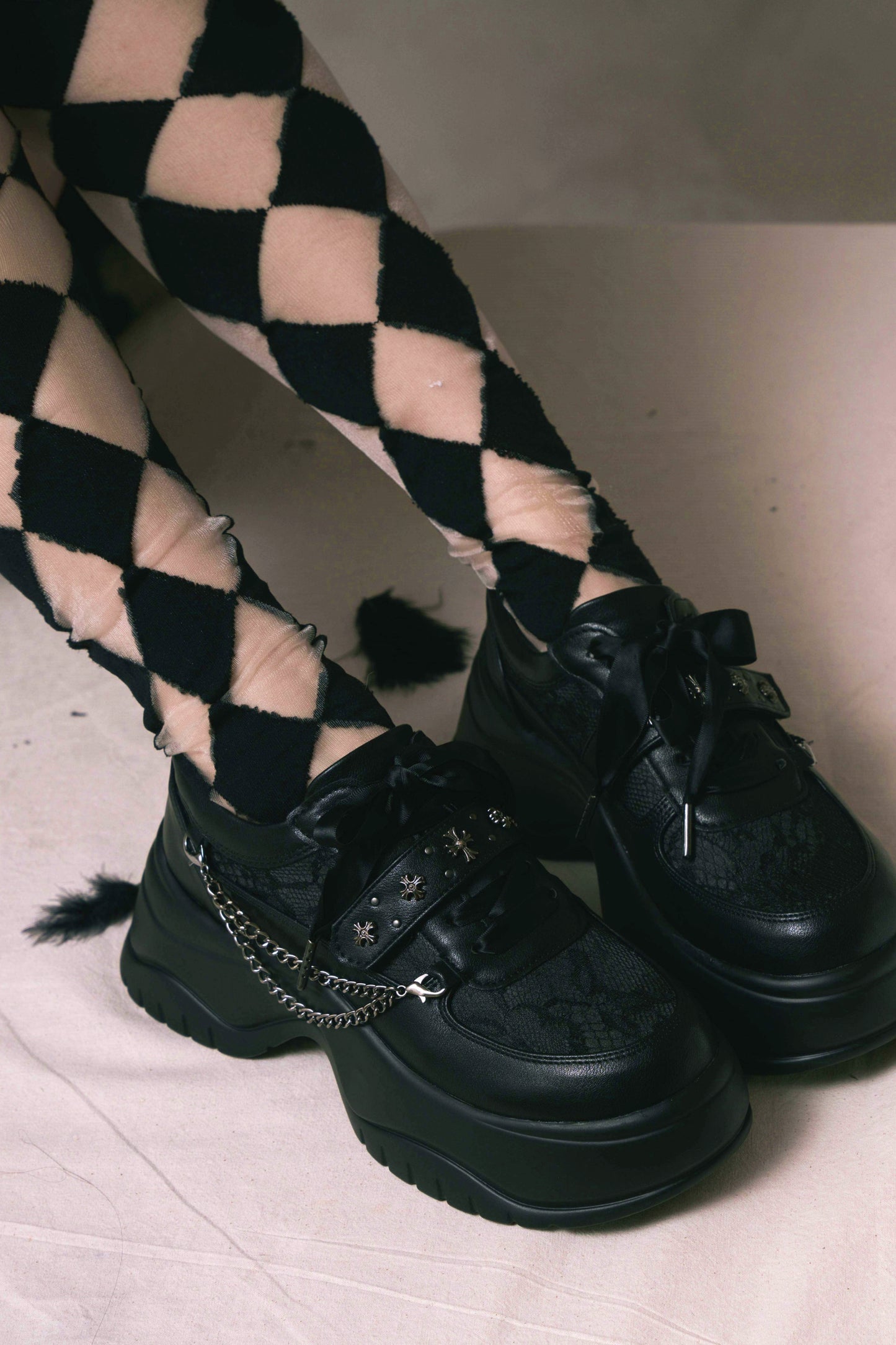 Gothic-Skelett-Jirai-Lolita-Sneaker