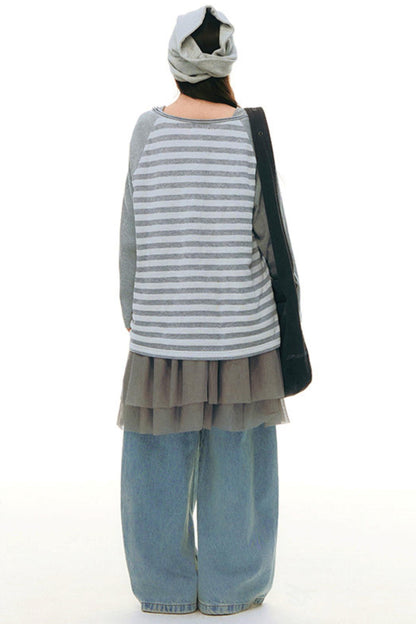 ボタンボーダーオフショルダートップス