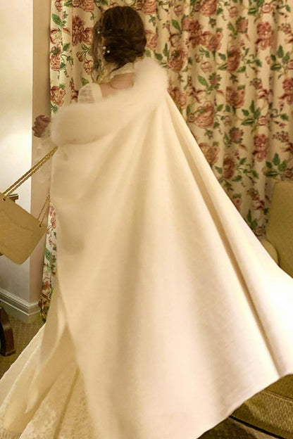 フレンチスタイルレースマーメイドドレス