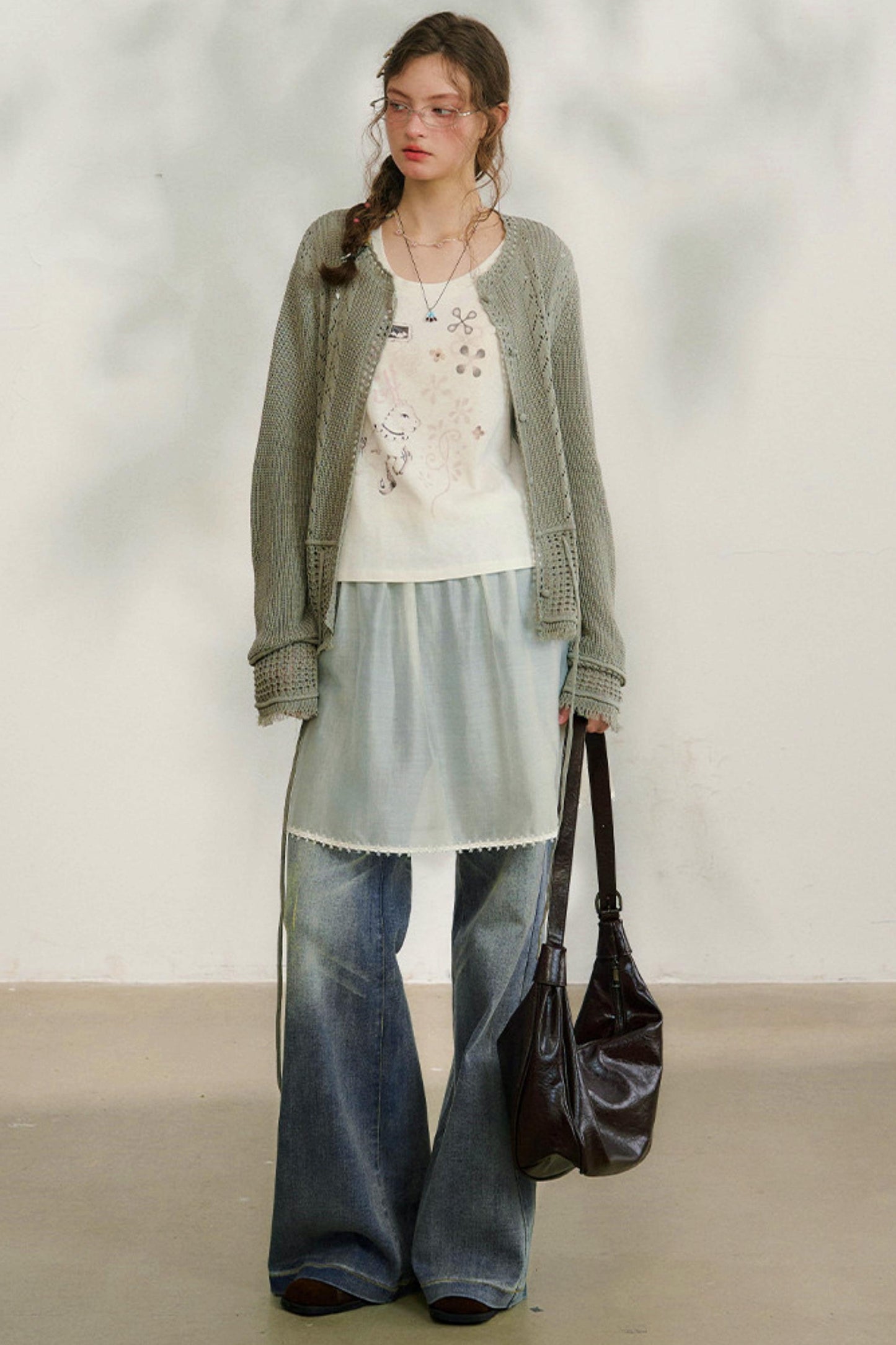 ルーズデニムパンツ