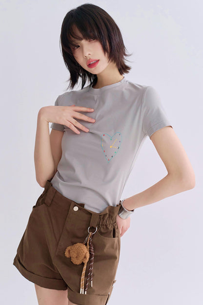 Slim Love Graphic Cropped Tee