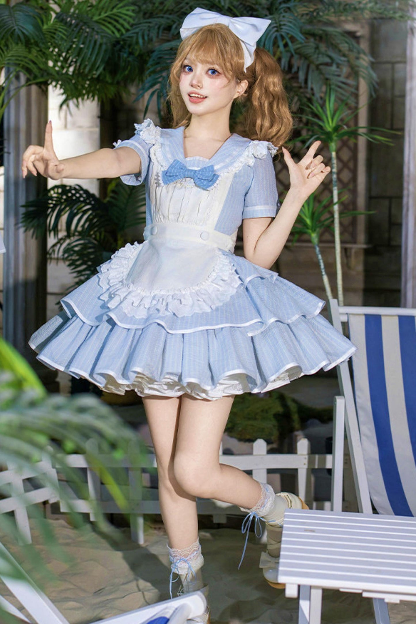 Klassisches maritimes Dienstmädchen-Lolita-Kleid + Accessoires