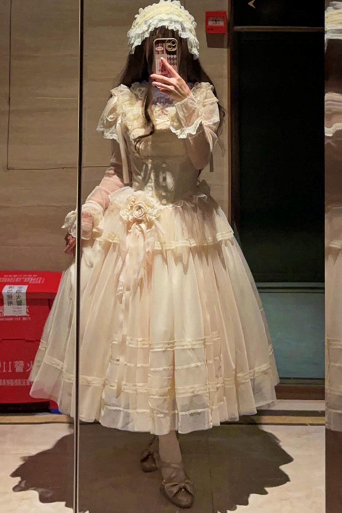 Weißes Korsett-Prinzessin-Lolita-Kleid + Outerwear + Accessoires