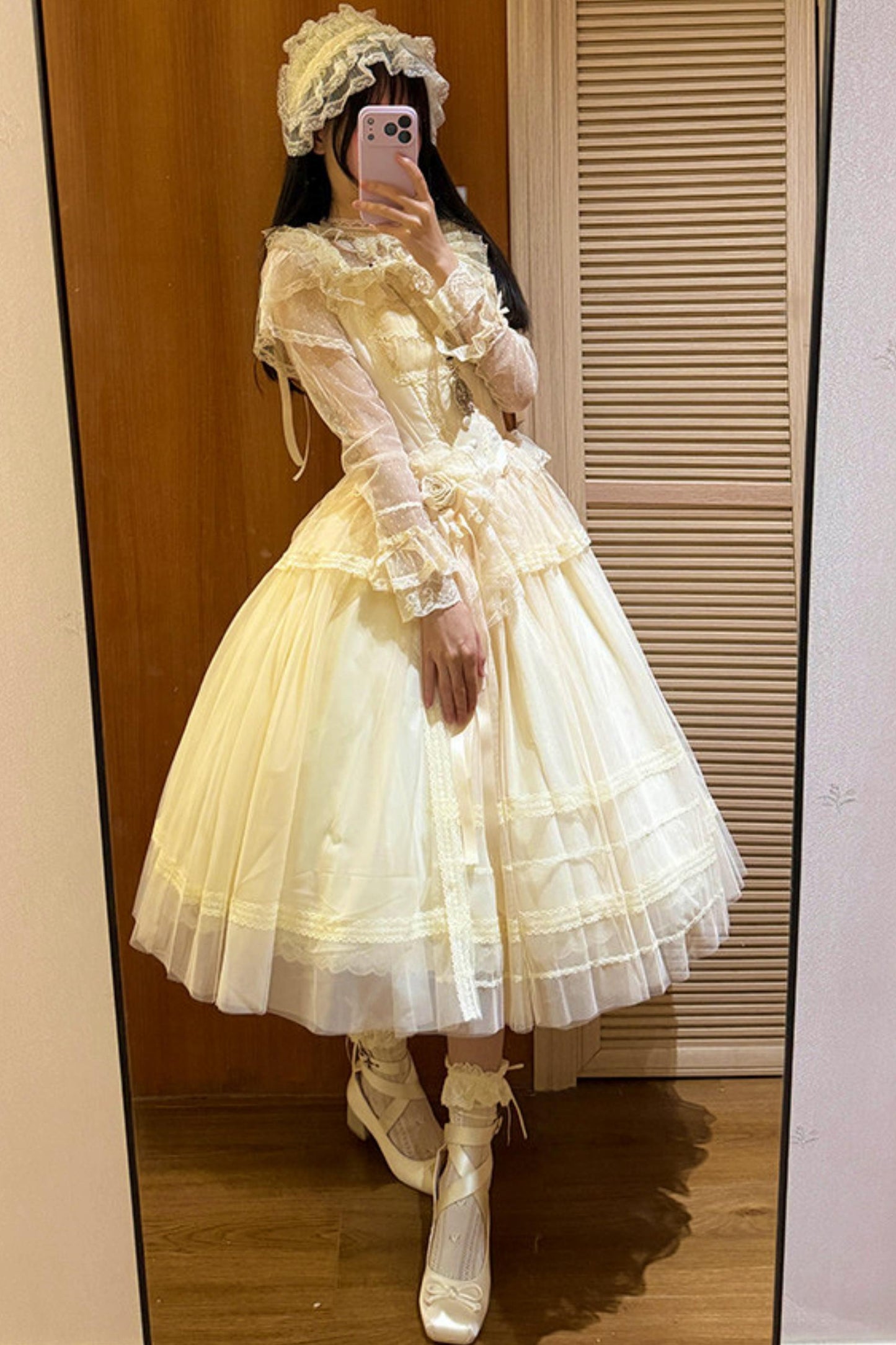 Weißes Korsett-Prinzessin-Lolita-Kleid + Outerwear + Accessoires