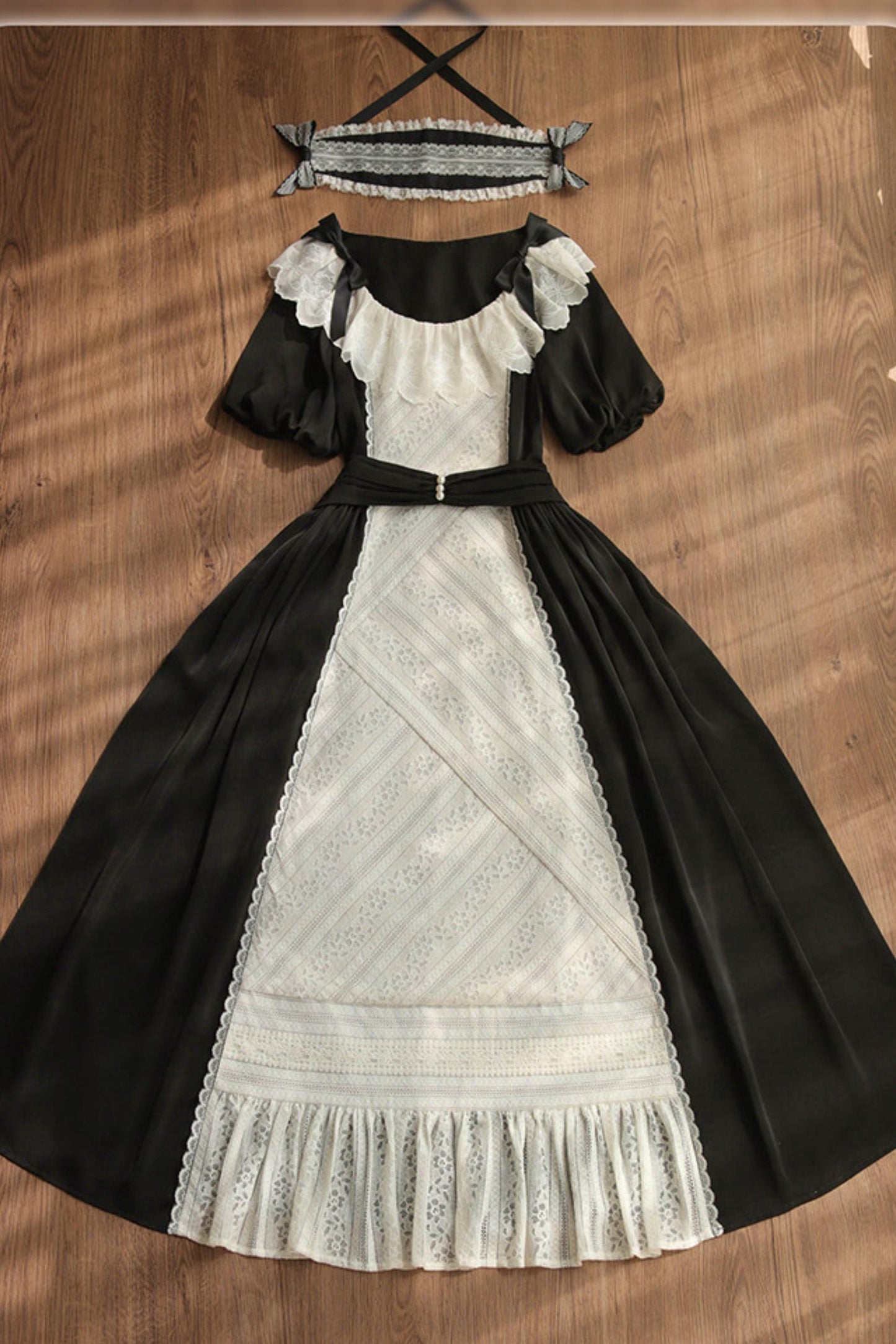 Robe Lolita de Servante avec Dentelle et Rubans