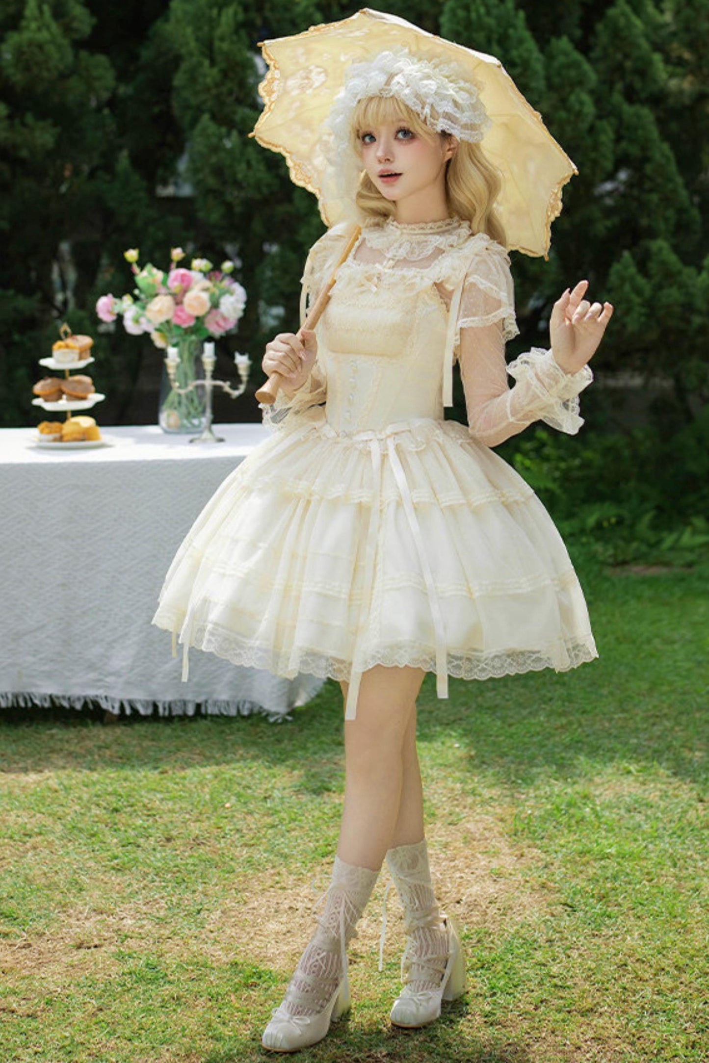 Weißes Korsett-Prinzessin-Lolita-Kleid + Outerwear + Accessoires