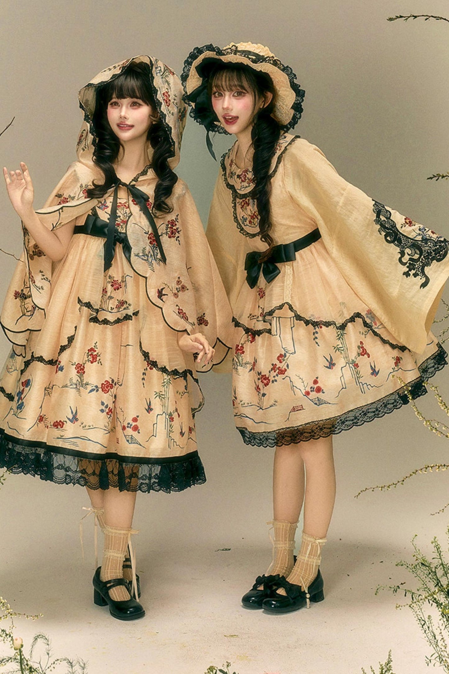 Blumen- und Vogeldruck-Kleid + Oberteil + Jacke + Hut