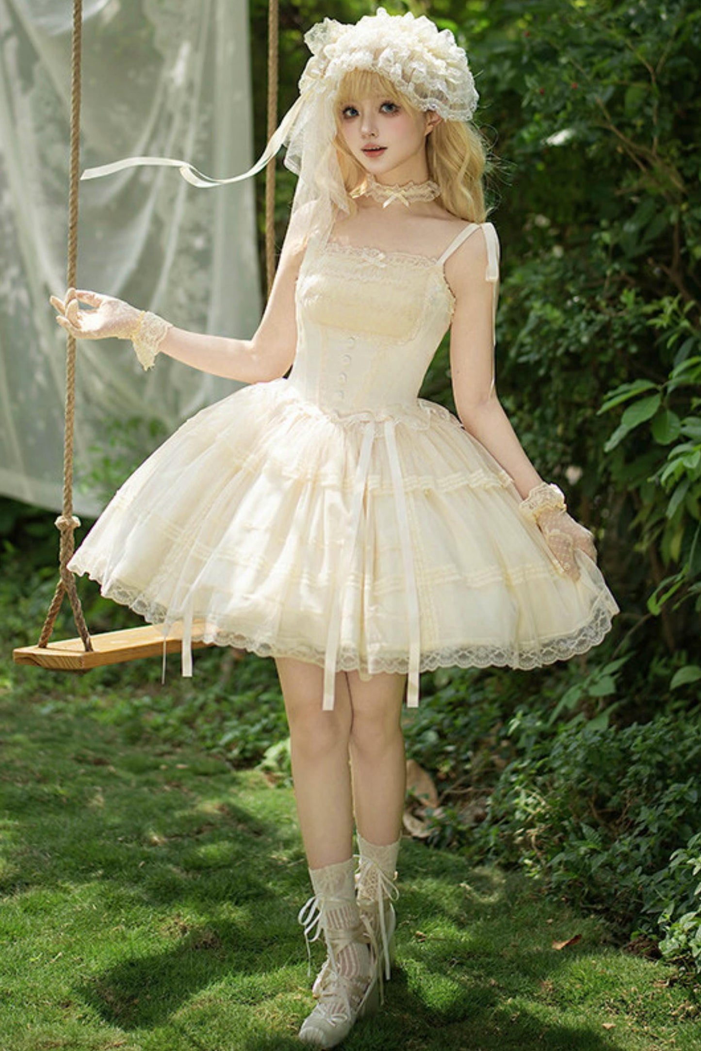 Weißes Korsett-Prinzessin-Lolita-Kleid + Outerwear + Accessoires