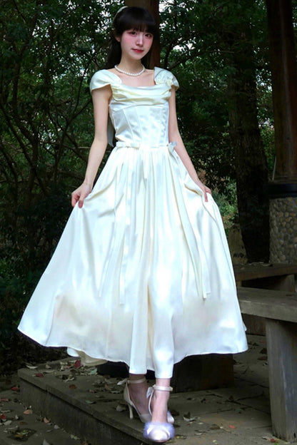 Retro Classic Waisted Dress + Accessories