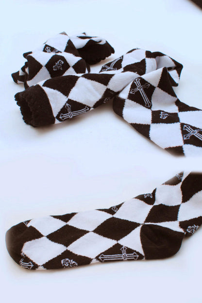 Diamond Pattern Cross Knee-High Socks