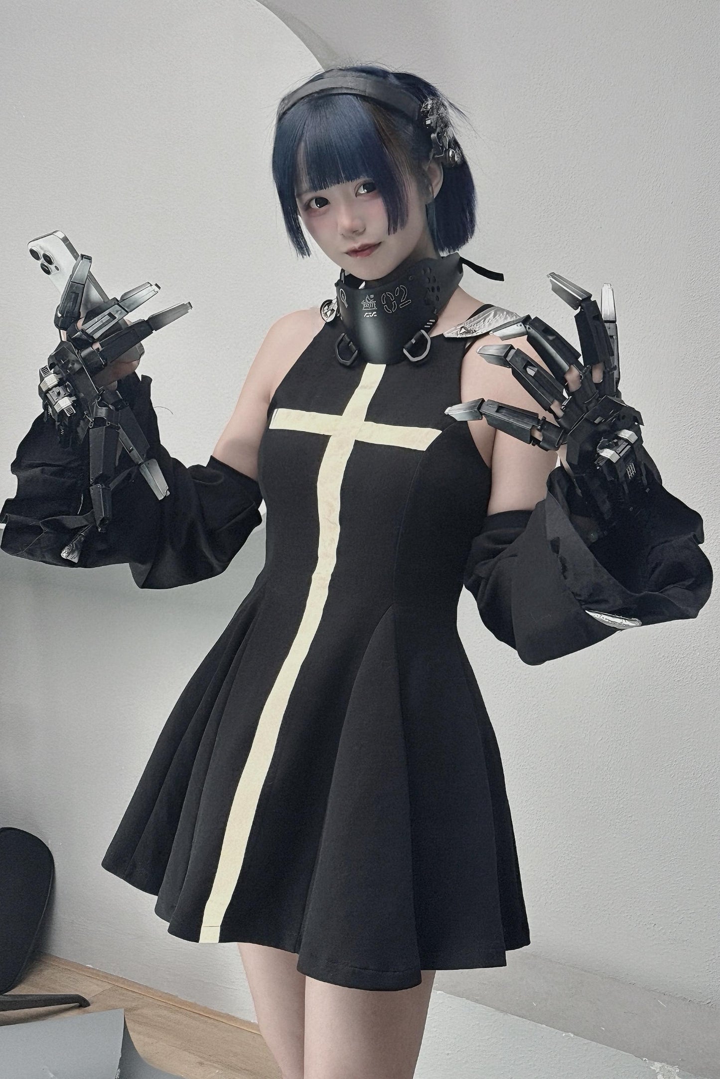 サイバーパンククロスメカニカルノースリーブドレスセット