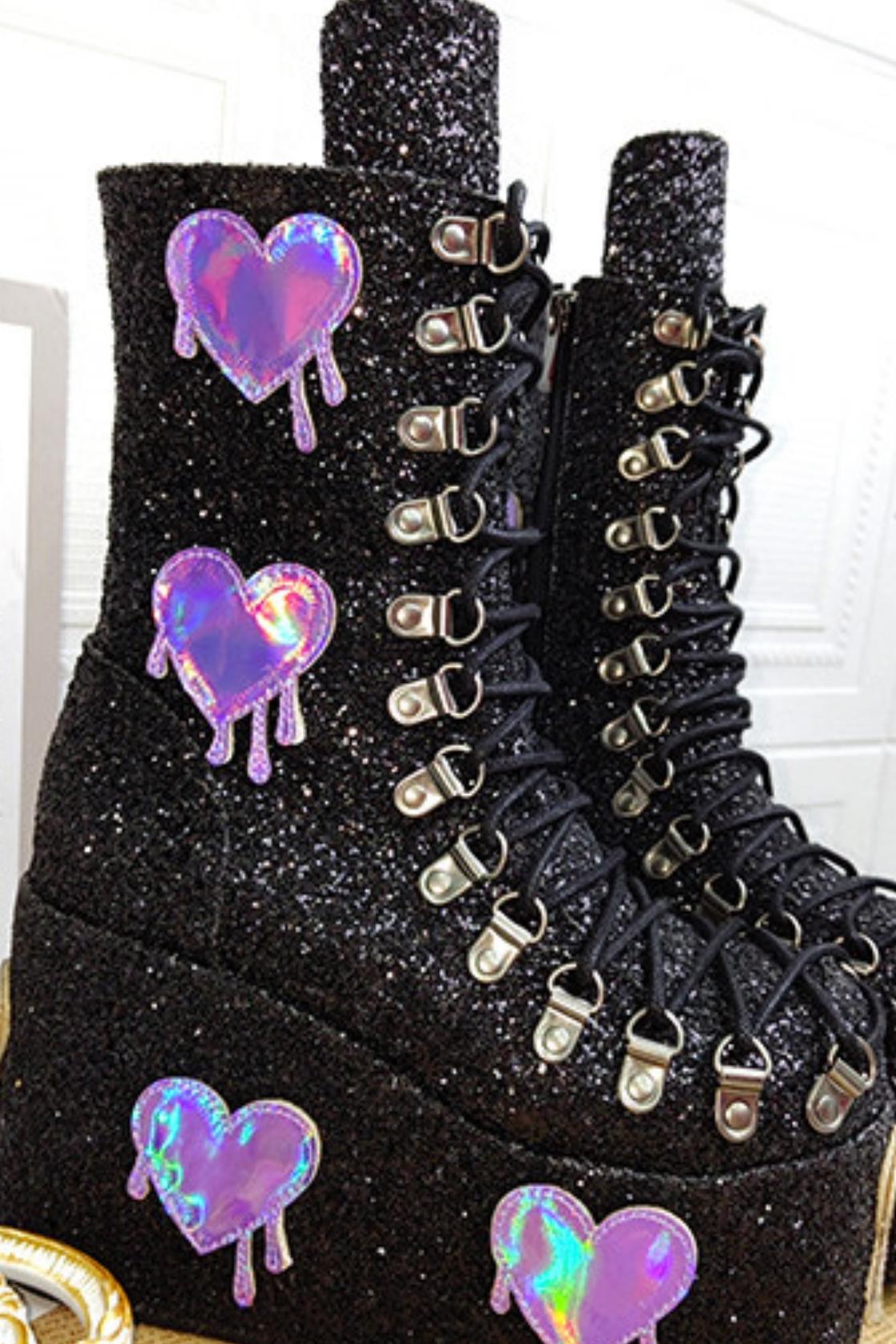 Glitzer-Subkultur-Herz-Plateau-Stiefel