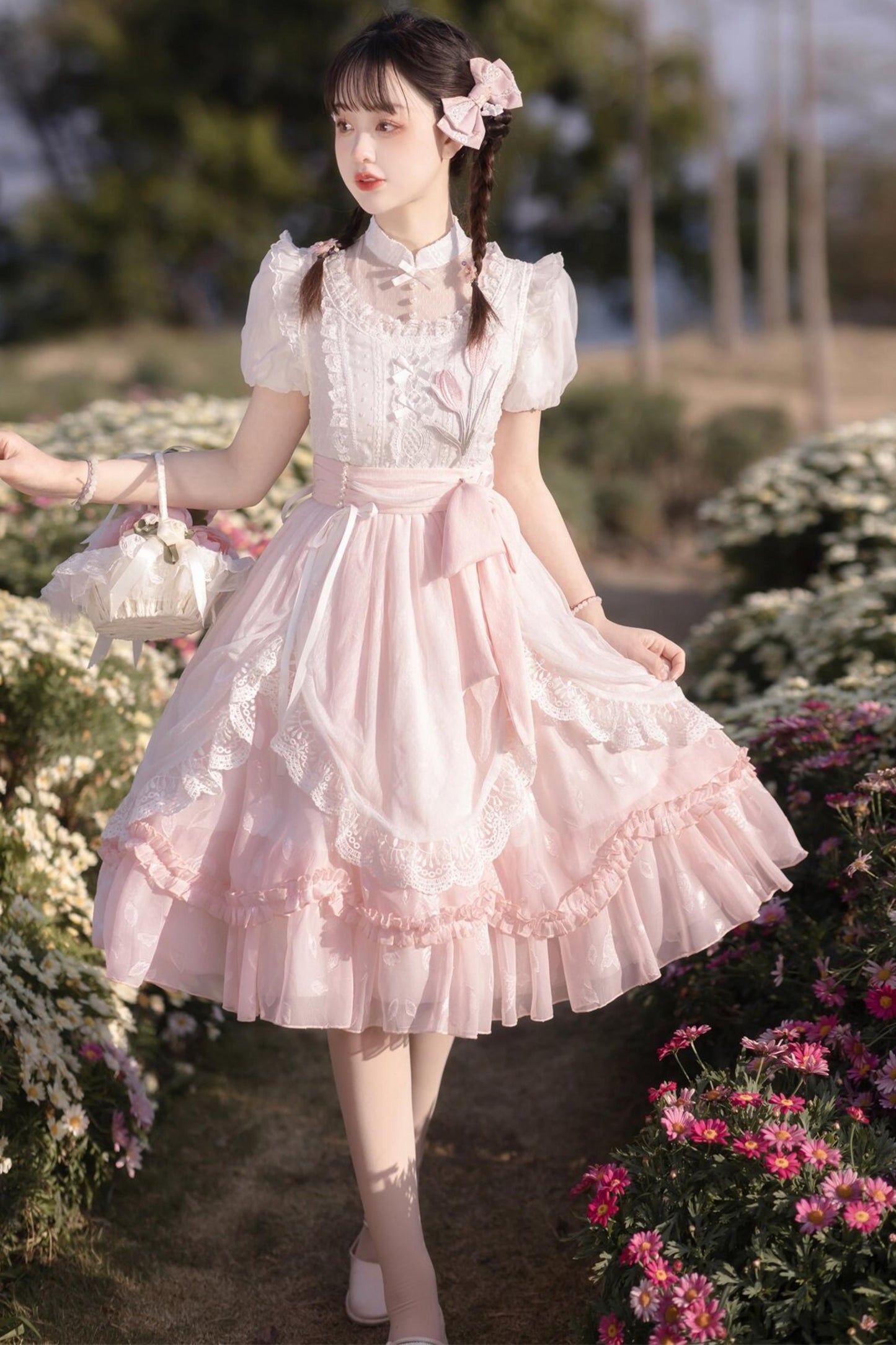 薔薇とチューリップのプリンセスドレス