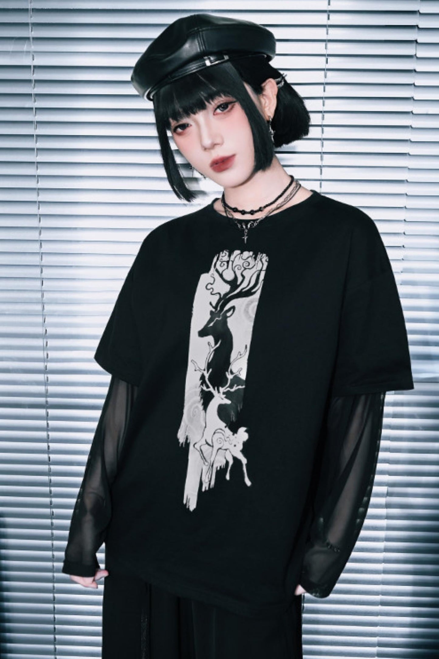 鹿プリントシアースリーブレイヤードTシャツ