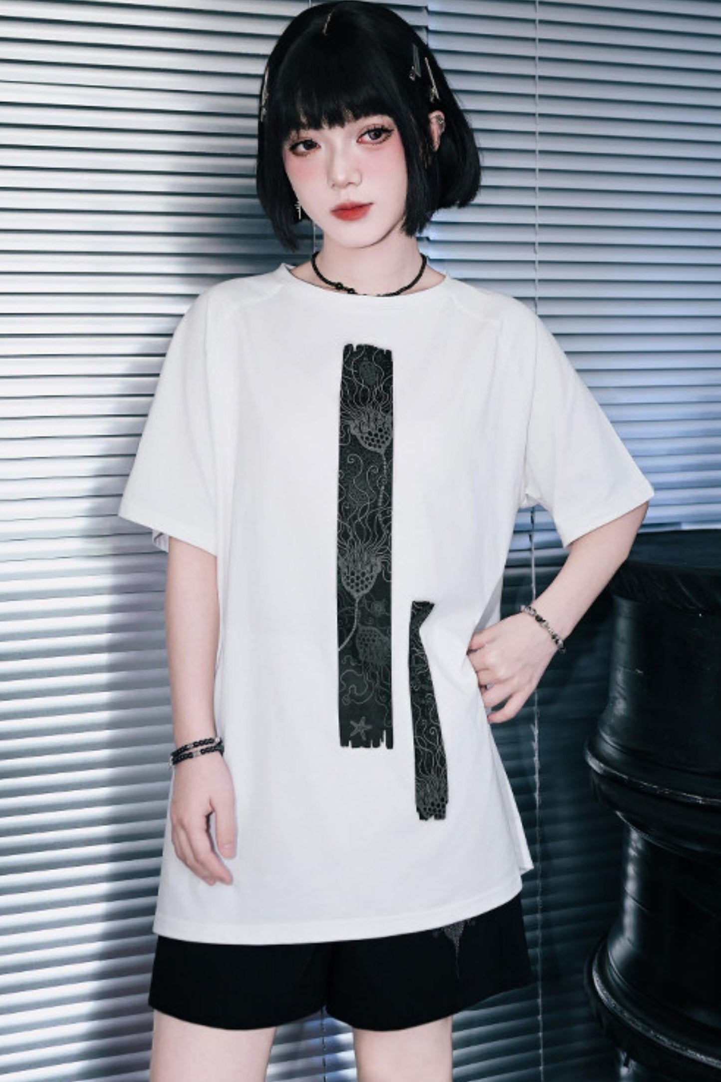 深海モチーフモノトーンオーバーTシャツ